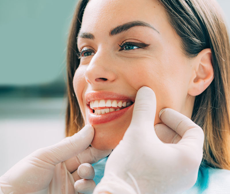 Come mantenere denti sani tutta la vita: prevenzione, controlli e buone abitudini